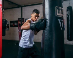 TITLE Black Blitz Bag Gloves 15 TITLE Black Blitz Bag Gloves -boxing supplies store BKVBGBK 1