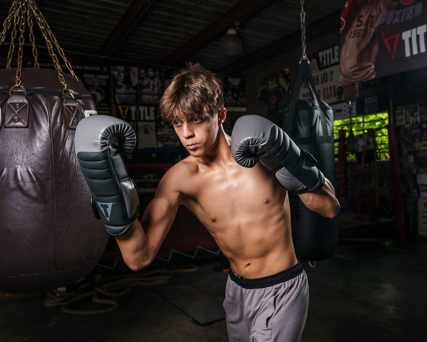 TITLE Boxing Combat Bag Gloves 9 TITLE Boxing Combat Bag Gloves - Image 7