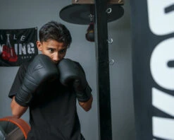 TITLE Black Bolstered Leather Bag Gloves 15 TITLE Black Bolstered Leather Bag Gloves -boxing supplies store DBBG 3