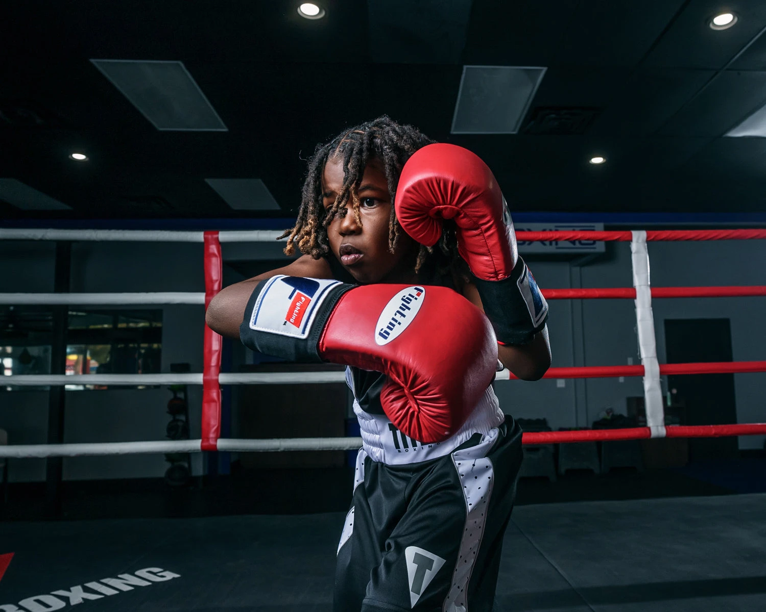 Fighting USA Boxing Competition Gloves - Elastic 13 Fighting USA Boxing Competition Gloves - Elastic - Image 11