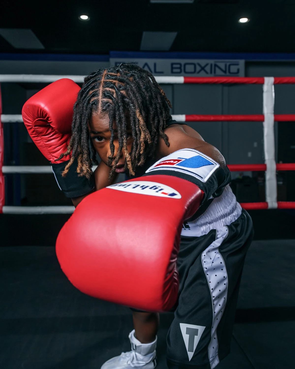 Fighting USA Boxing Competition Gloves - Elastic 19 Fighting USA Boxing Competition Gloves - Elastic - Image 17