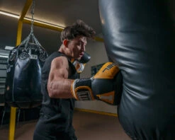 TITLE Boxing Gel World V2T Bag Gloves 38 TITLE Boxing Gel World V2T Bag Gloves -boxing supplies store GTWBGV2TBKGDWH 3