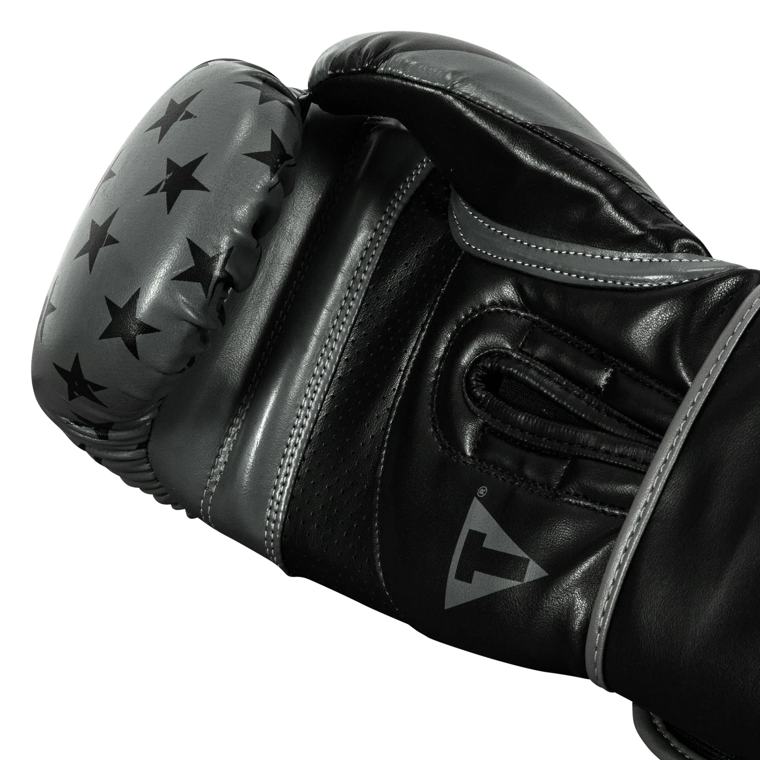 TITLE Boxing Liberty Bag Gloves 8 TITLE Boxing Liberty Bag Gloves - Image 6