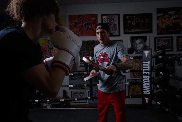 TITLE Boxing Jumbo Corner Cushions – Set Of 4 6 TITLE Boxing Jumbo Corner Cushions – Set Of 4 - Image 4