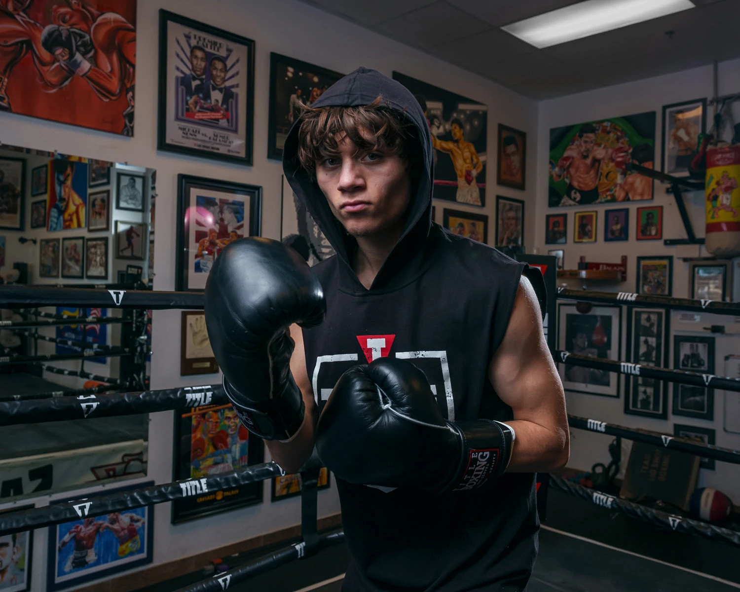 TITLE Boxing Old School Leather Bag Gloves 2.0 11 TITLE Boxing Old School Leather Bag Gloves 2.0 - Image 9