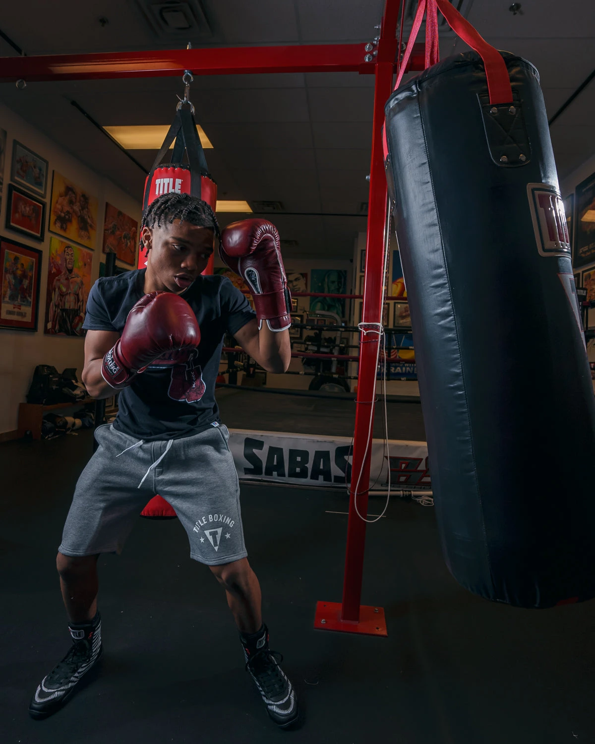 TITLE Boxing Old School Leather Bag Gloves 2.0 19 TITLE Boxing Old School Leather Bag Gloves 2.0 - Image 17