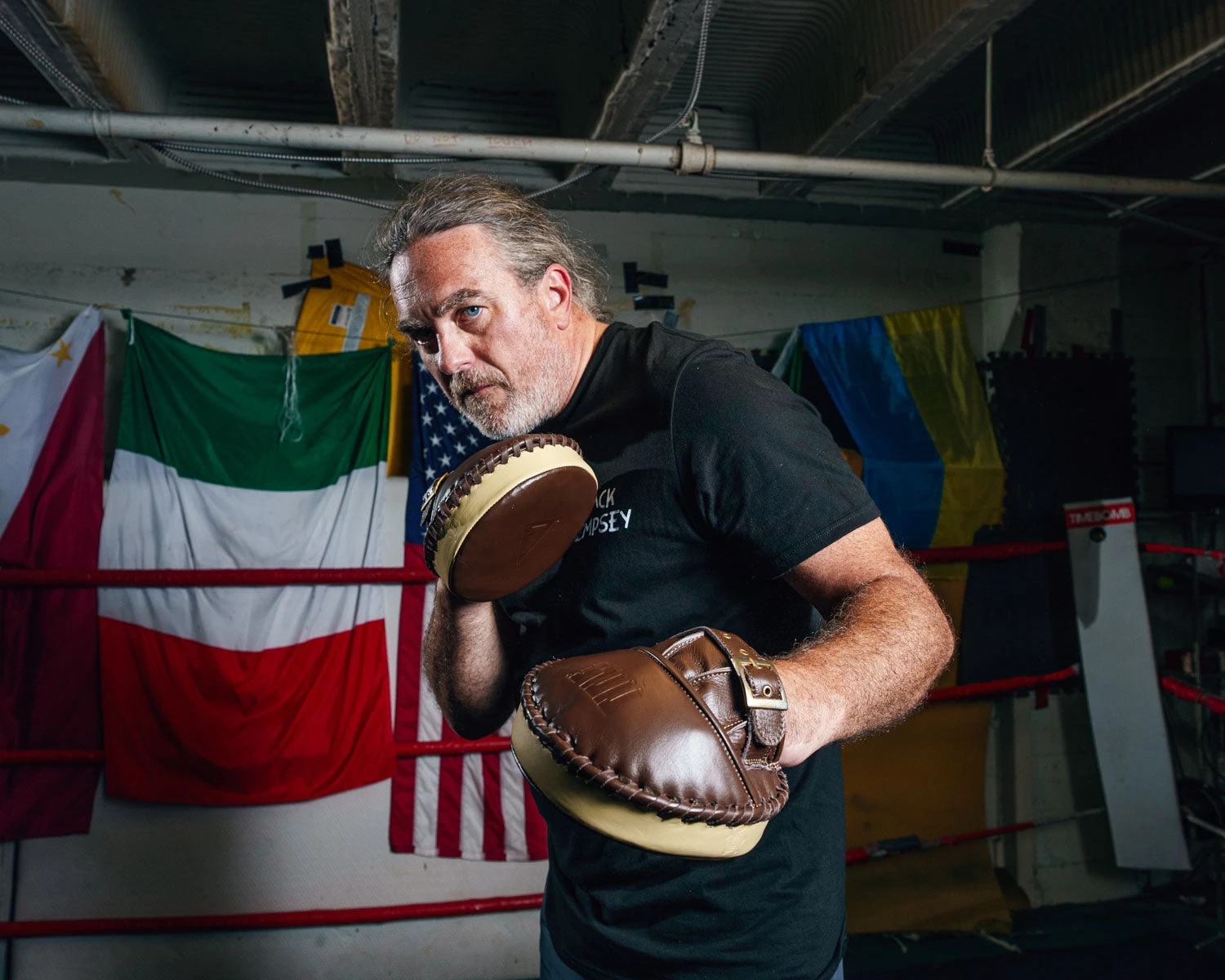 TITLE Boxing Retro Old School Punch Mitts 8 TITLE Boxing Retro Old School Punch Mitts - Image 6