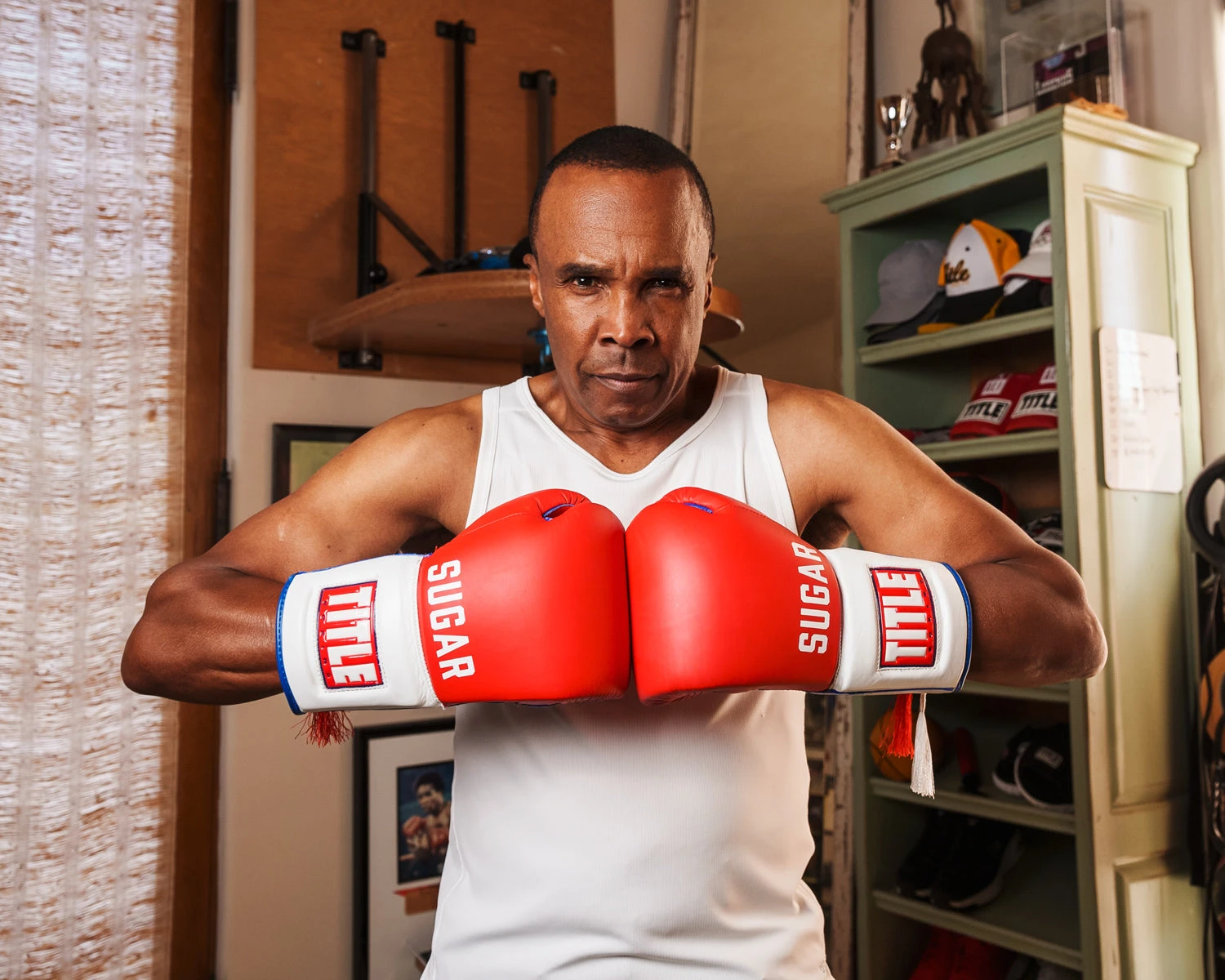TITLE Boxing Sugar Ray Leonard Signature Leather Sparring Gloves 4 TITLE Boxing Sugar Ray Leonard Signature Leather Sparring Gloves - Image 2