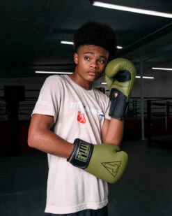 TITLE Boxing United Tee 15 TITLE Boxing United Tee -boxing supplies store TBTS206WH 1