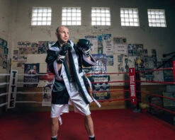 TITLE Boxing Pro Fingertip Robe 2.0 29 TITLE Boxing Pro Fingertip Robe 2.0 -boxing supplies store TSRF2BKWH 1