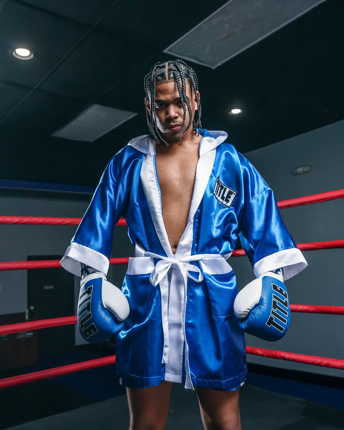TITLE Boxing Pro Fingertip Robe 2.0 19 TITLE Boxing Pro Fingertip Robe 2.0 - Image 17