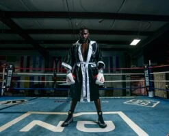 TITLE Boxing Pro Full Length Robe 3.0 29 TITLE Boxing Pro Full Length Robe 3.0 -boxing supplies store TSRFL3BKWH 2