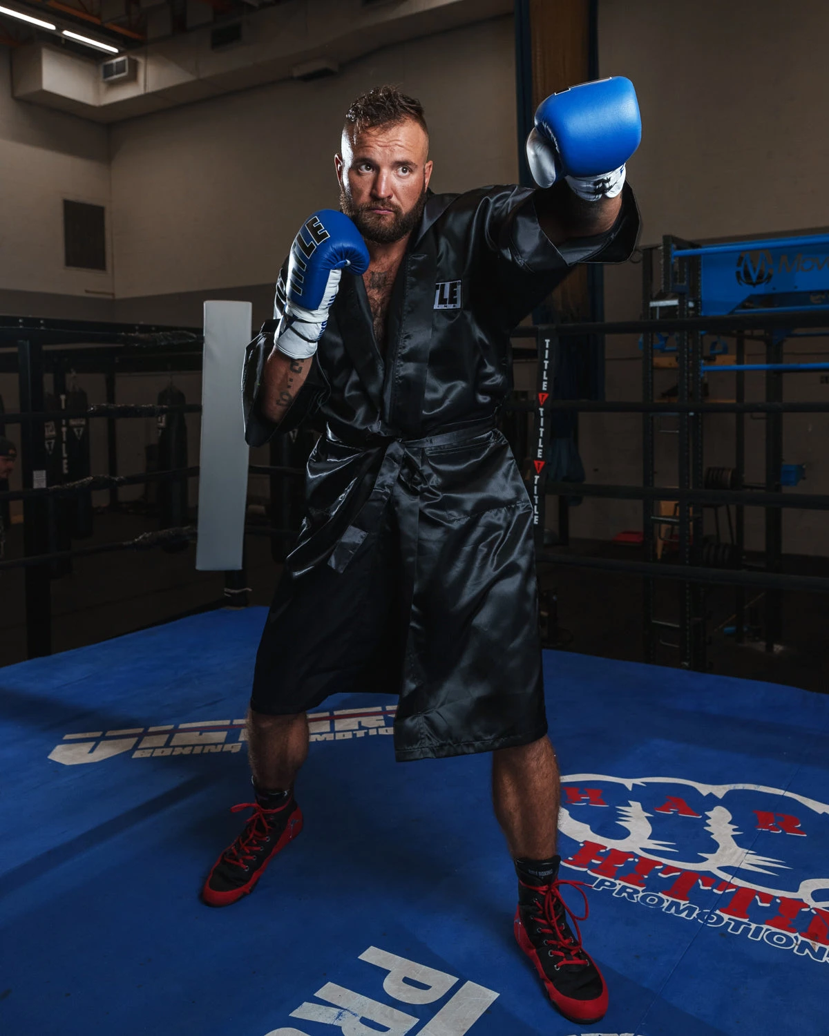 TITLE Boxing Pro Full Length Robe 3.0 4 TITLE Boxing Pro Full Length Robe 3.0 - Image 2