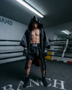 TITLE Boxing Pro Fingertip Robe 2.0 26 TITLE Boxing Pro Fingertip Robe 2.0 -boxing supplies store TSRFL3 2