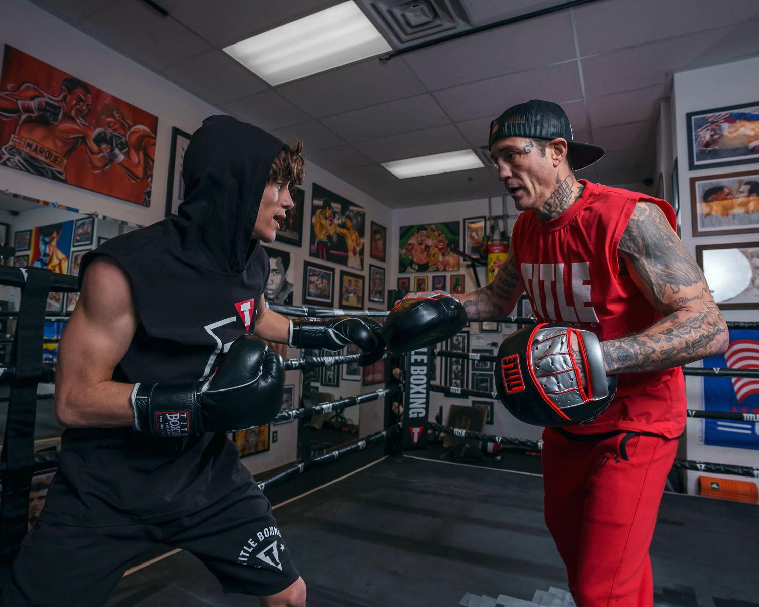 TITLE Boxing Valiant Punch Mitts 8 TITLE Boxing Valiant Punch Mitts - Image 6