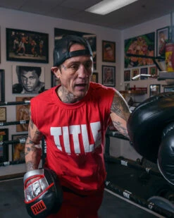 TITLE Boxing Valiant Punch Mitts 15 TITLE Boxing Valiant Punch Mitts -boxing supplies store VLTPMBKSV 3