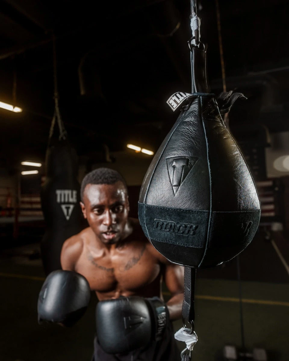 TITLE Black Double End Bag 2.0 4 TITLE Black Double End Bag 2.0 - Image 2