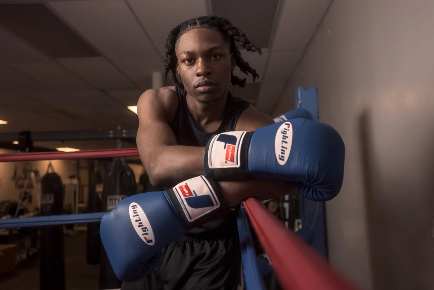 Fighting USA Boxing Competition Gloves - Elastic 4 Fighting USA Boxing Competition Gloves - Elastic - Image 2