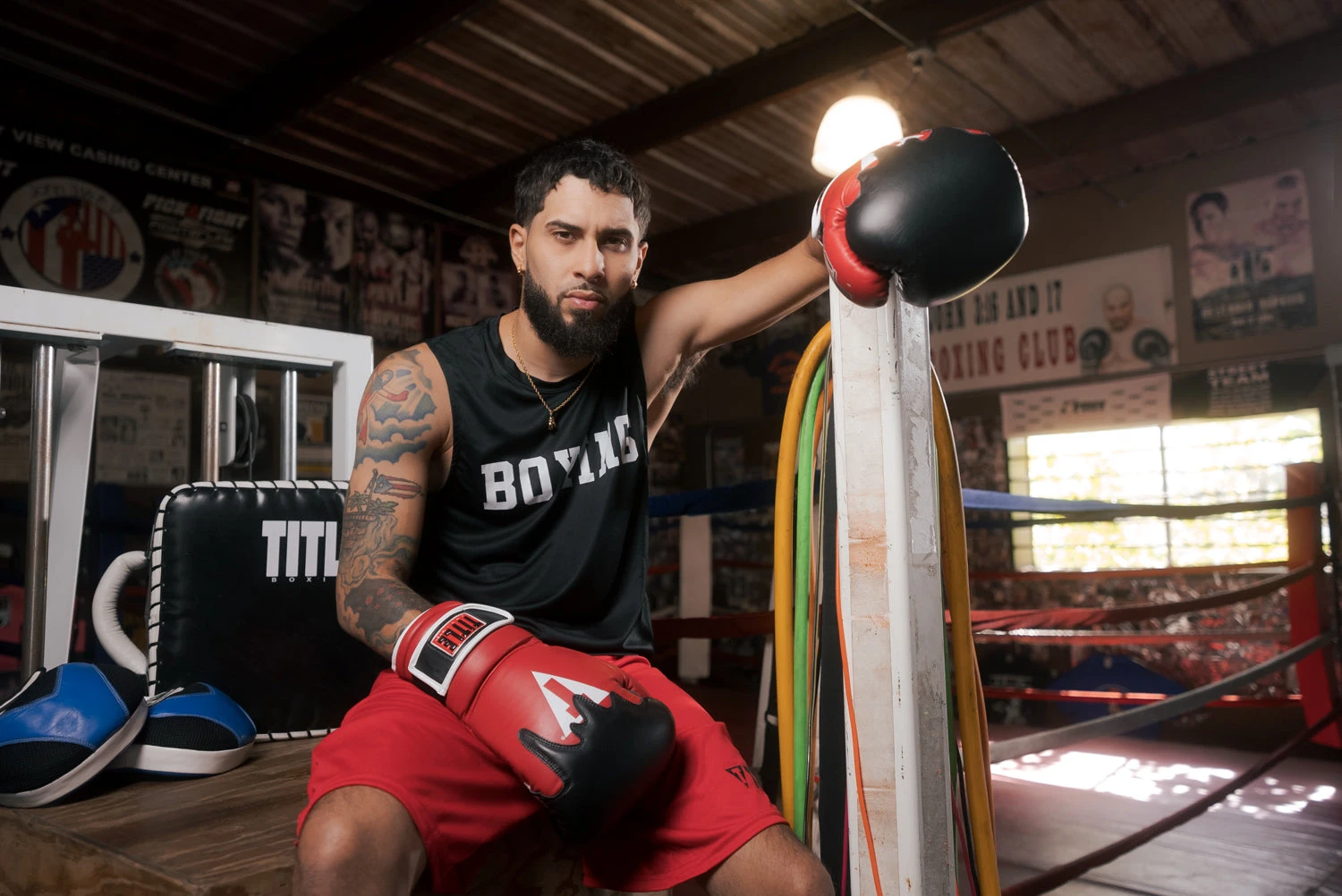 TITLE Boxing Gel Lava Leather Series Training Gloves 4 TITLE Boxing Gel Lava Leather Series Training Gloves - Image 2