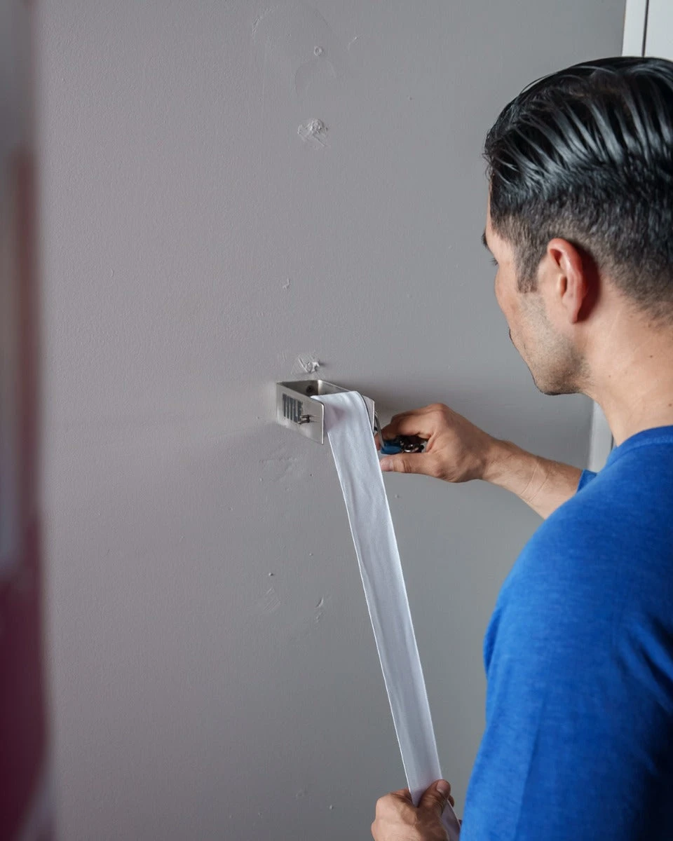 TITLE Boxing 2-N-1 Zip Hand Wrap Roller 5 TITLE Boxing 2-N-1 Zip Hand Wrap Roller - Image 3